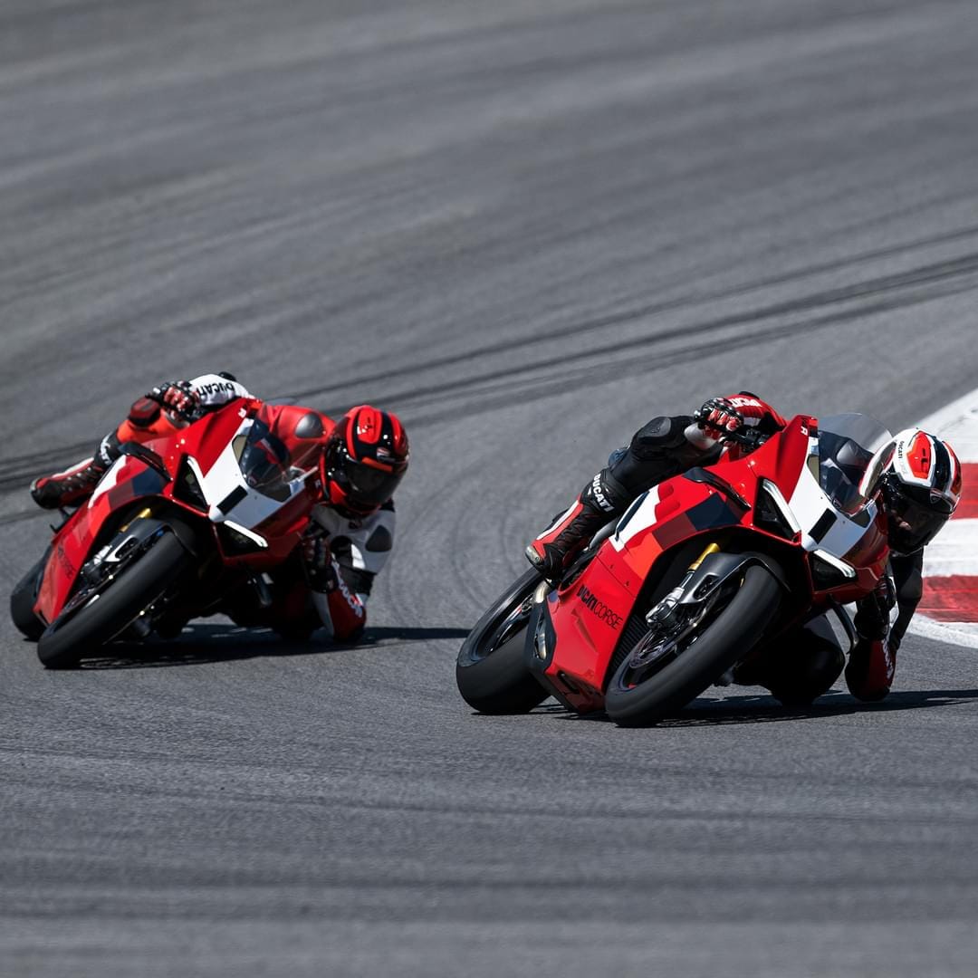Read more about the article Panigale V4R – Rødt beist