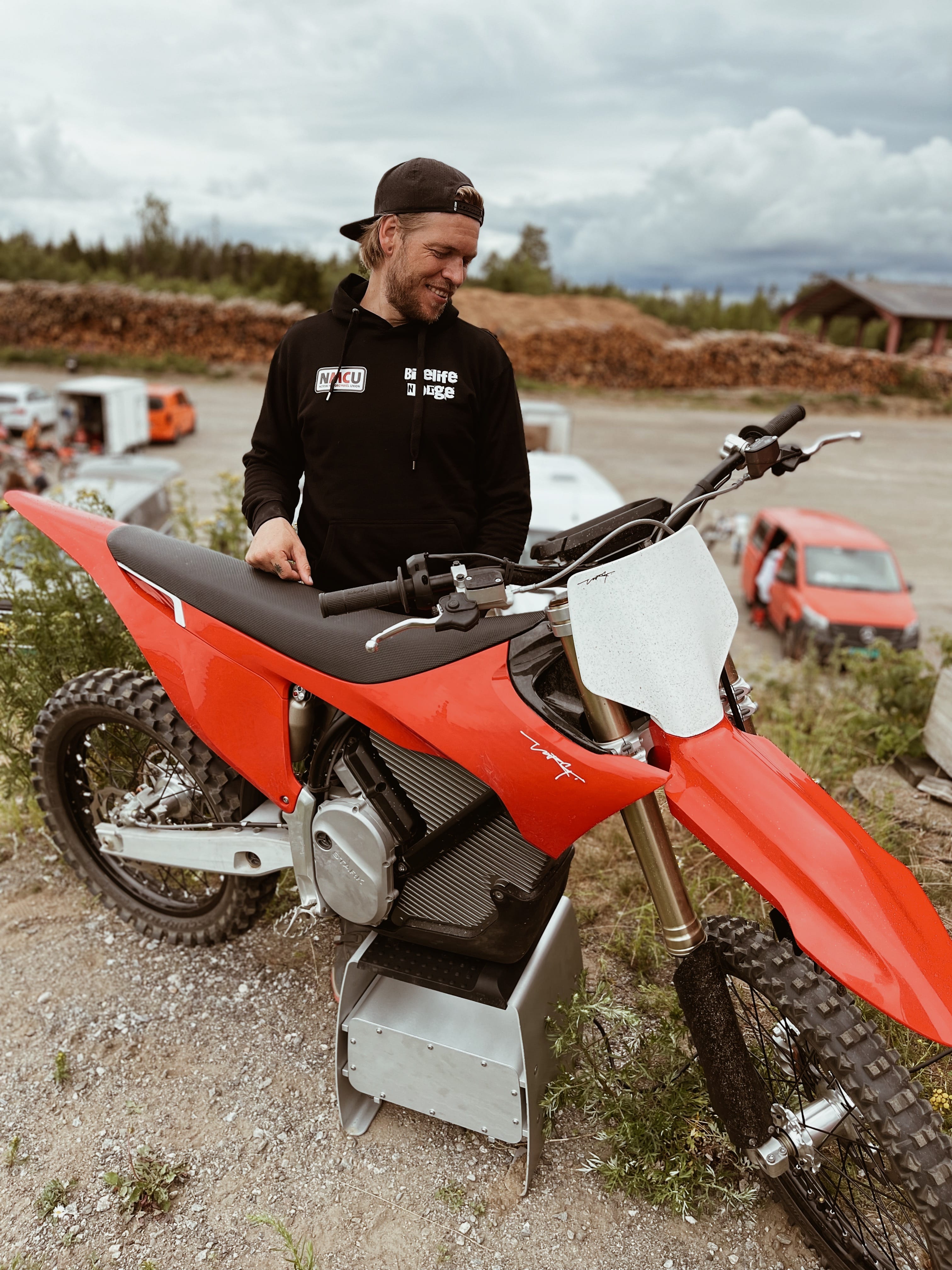 Read more about the article Bikelife Norge tester Stark Varg!