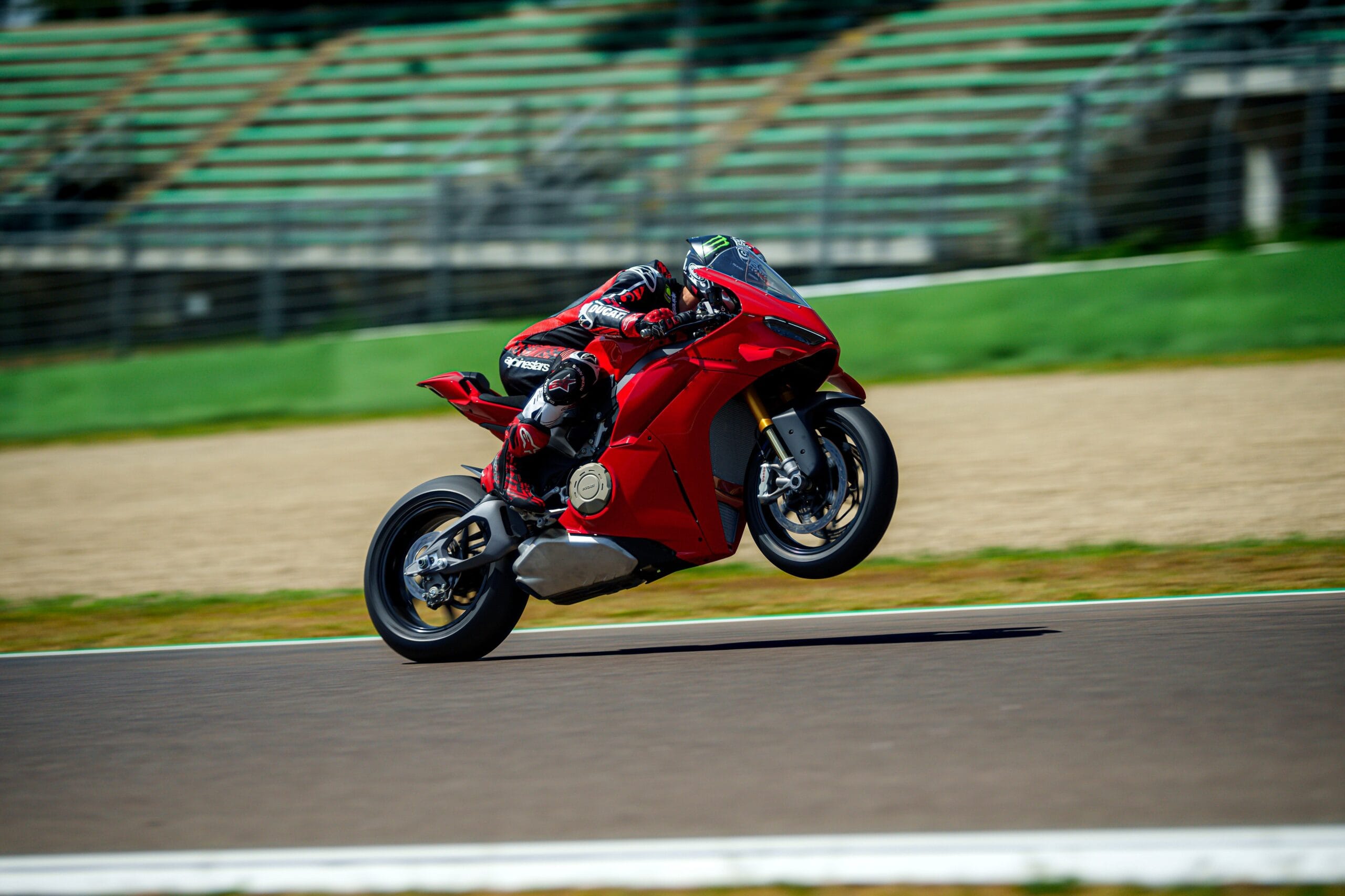 Read more about the article Nye Ducati Panigale V4